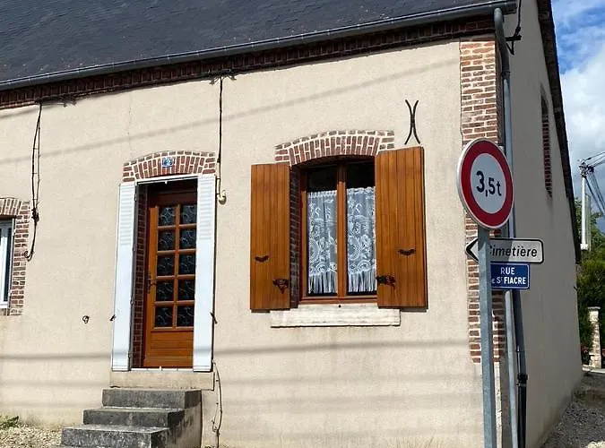 Maison Typique De Sologne