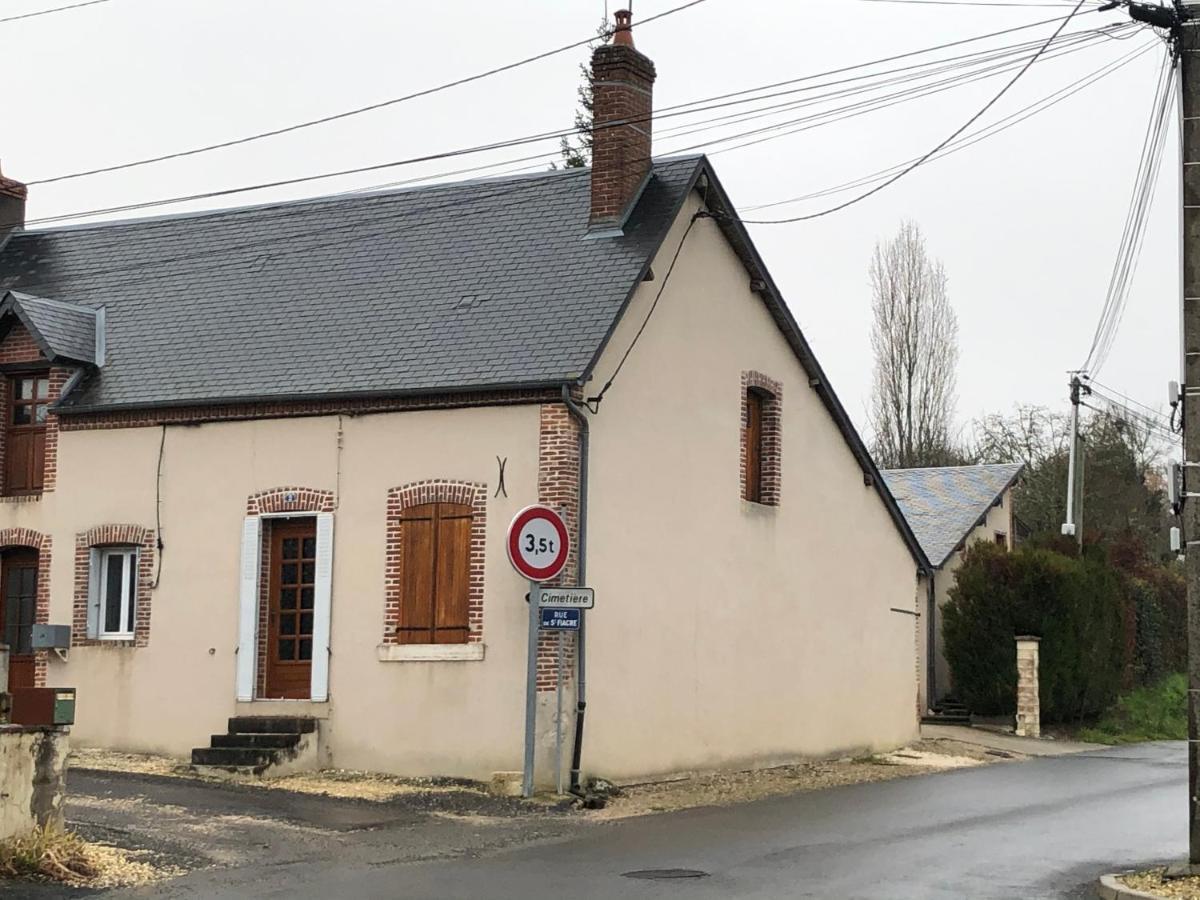 Maison Typique De Sologne *